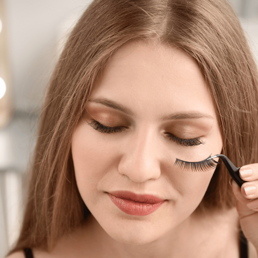 Extension de cils | Adhésif™ - L'essentielle
