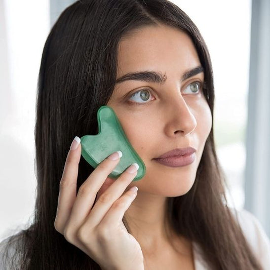 Gua Sha | Cœur résine et cire d'abeille - L'essentielle