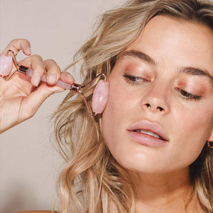 gua sha roller rose