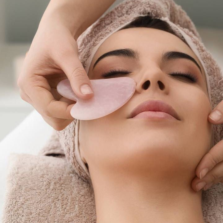 gua sha rose