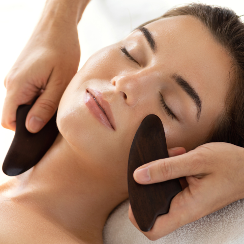 pierre gua sha noire coeur