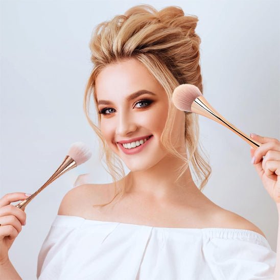 PINCEAU MAQUILLAGE | Eventail™ - L'essentielle